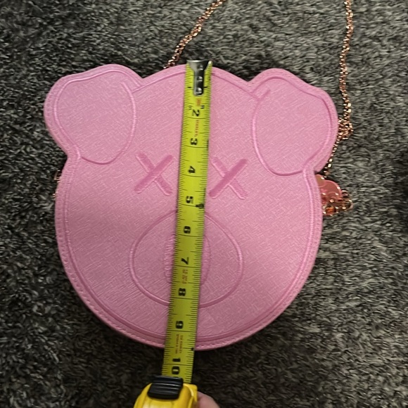 Shane Dawson x Jeffree star pig purse - Picture 7 of 8